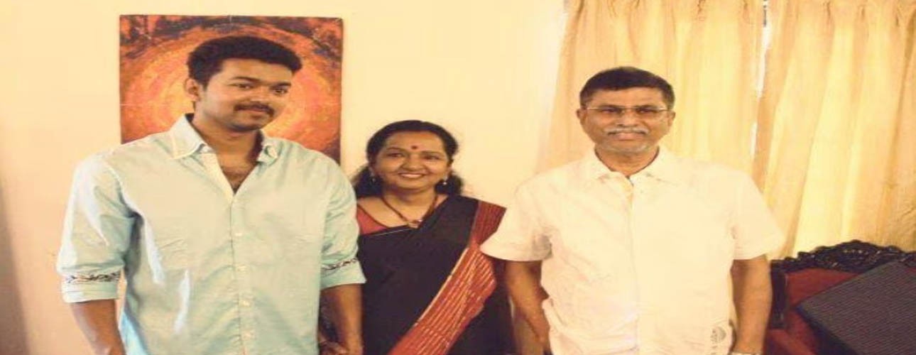 vijay_parents.jpg